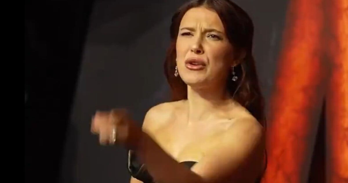 VIDEO: Millie Bobby Brown okřikla fotografa na premiéře Stranger Things 5. „Úsměv? Ty se usměj!“