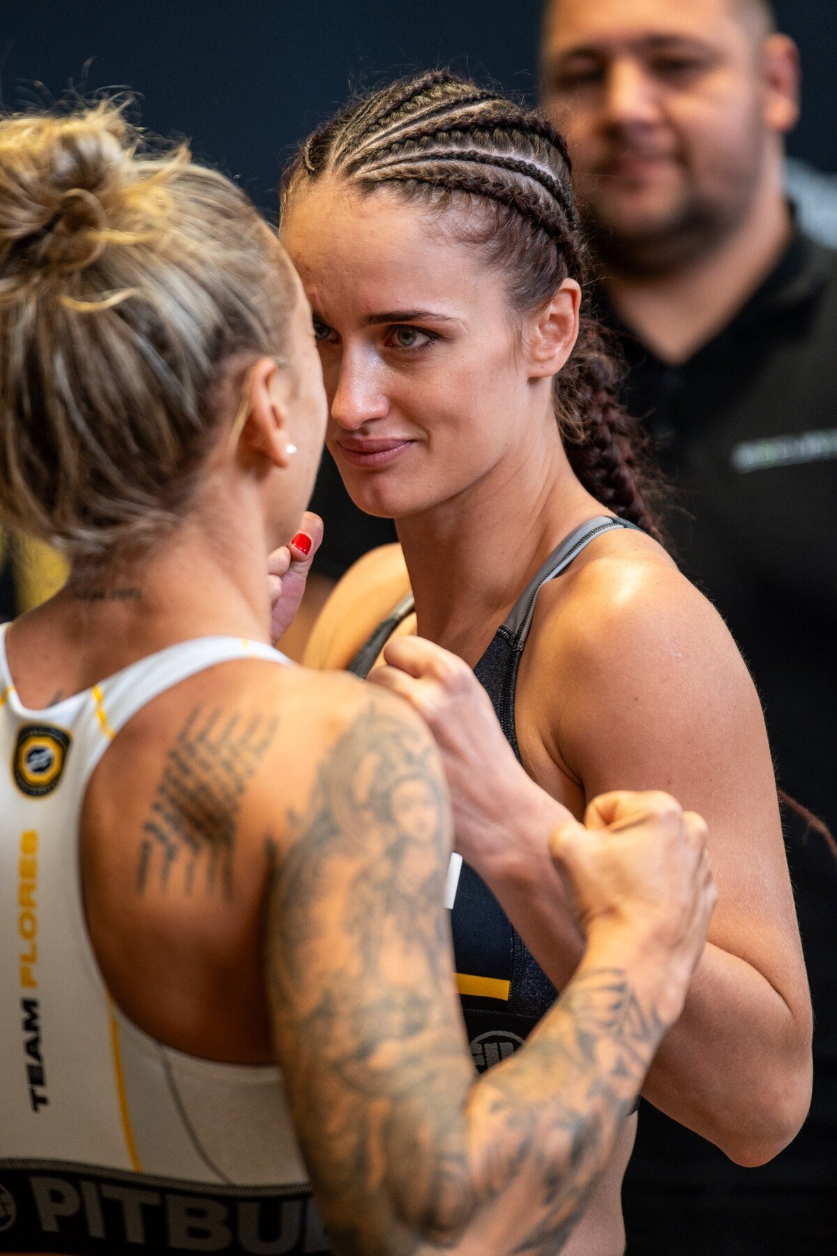 Flores vs. Chochlíková