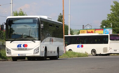 V banskobystrickej župe nepremáva asi 120 spojov, desaťtisíce Slovákov prišlo o autobusovú dopravu V banskobystrickej župe nepremáva asi 120 spojov, desaťtisíce Slovákov prišlo o autobusovú dopravu