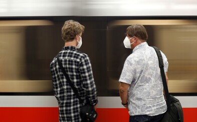 V Česku majú ďalších 2 309 pozitívnych testov, pľúcne ventilátory v Prahe sú podľa ministra na hrane kapacity V Česku majú ďalších 2 309 pozitívnych testov, pľúcne ventilátory v Prahe sú podľa ministra na hrane kapacity