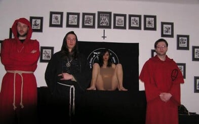 V Česku žijú desiatky aktívnych satanistov. Praktizujú mágiu aj rituály a združujú sa vo vlastnej cirkvi V Česku žijú desiatky aktívnych satanistov. Praktizujú mágiu aj rituály a združujú sa vo vlastnej cirkvi