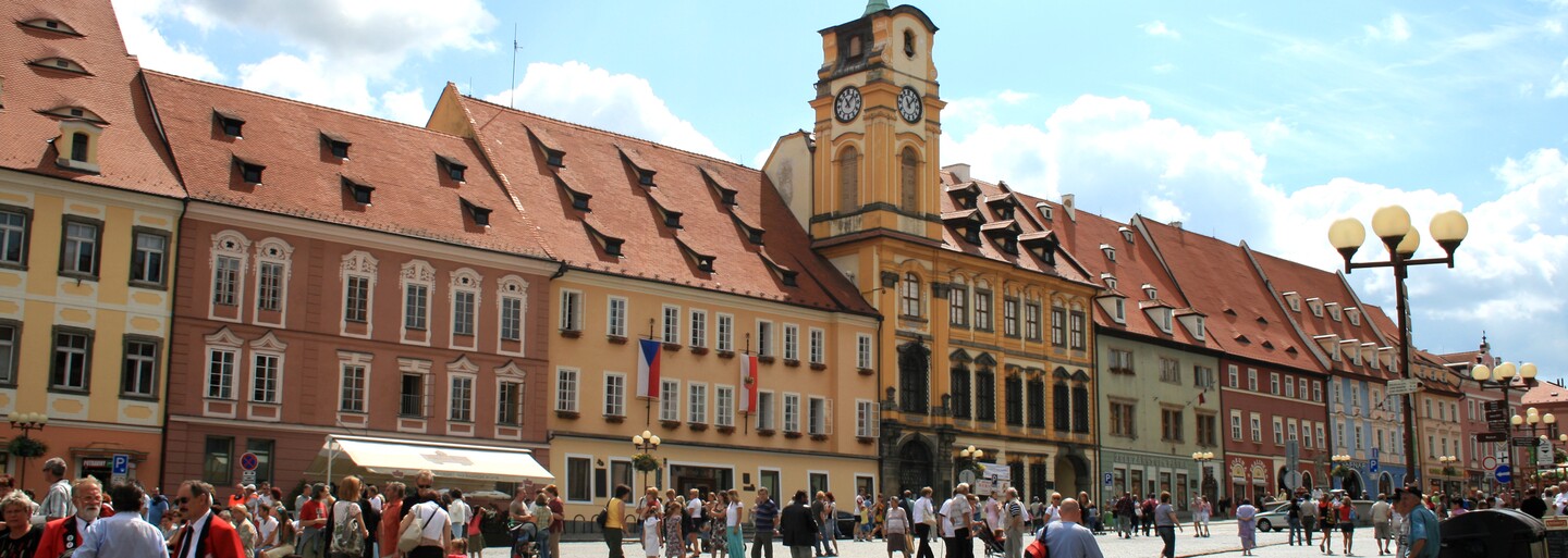 V Chebu bude MHD pro místní zdarma. Město chce snížit počet aut na silnicích