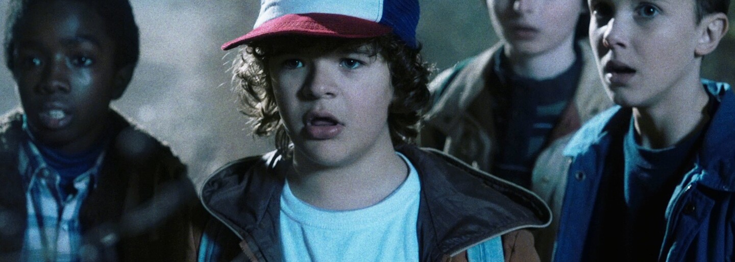 V druhé sérii Stranger Things strávíme více času v Upside Down a dočkáme se i několika nových postav