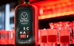 Přichází pěkně vvvostrej Jägermeister Scharf. Není pro každého
