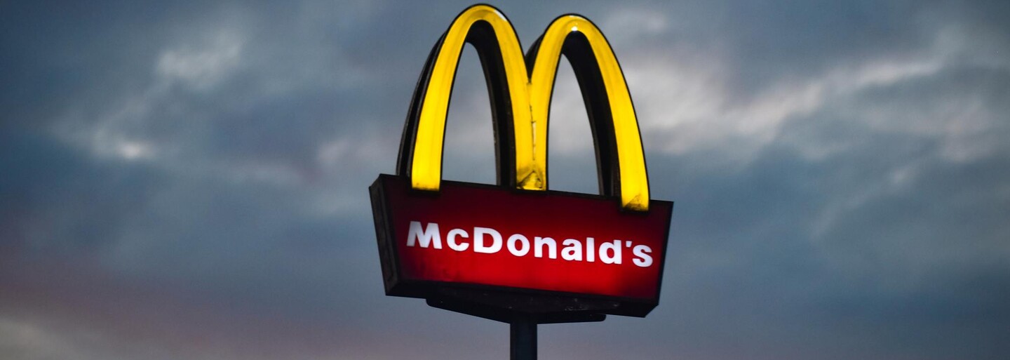 V některých amerických pobočkách McDonald's se porušoval zákon o dětské práci, provozovatelé dostali pokutu