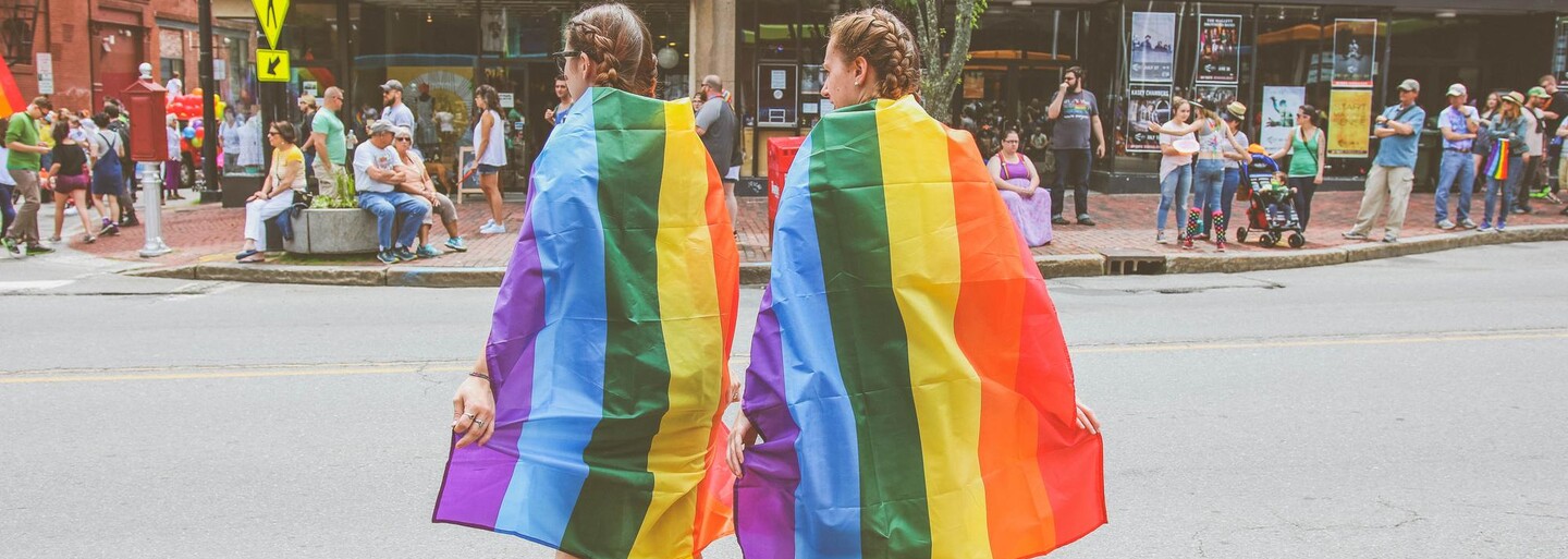 V norských slovnících se letos objeví genderově neutrální zájmeno, lidé ho hojně používají již nyní
