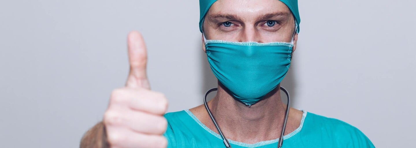 V Plzni ordinoval falešný gynekolog. Za hodinu si účtoval přes dva tisíce