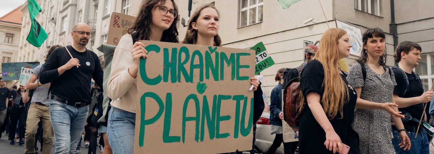V Praze proběhne východoevropská stávka za klima