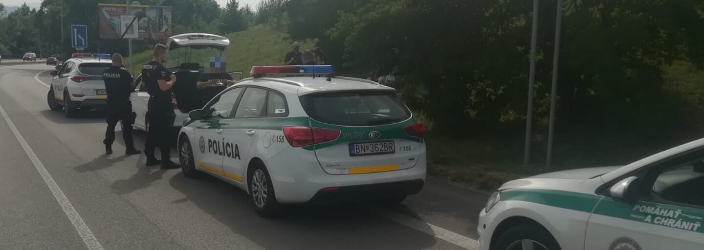 Na Slovensku chytili řidiče, který užil amfetamin, metamfetamin, metadon, extázi, benzodiazepiny a THC