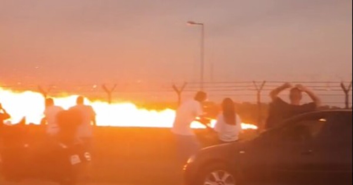 VIDEO: Tragédie během nácviku letecké show v Polsku. Stíhačka F-16 se zřítila i s pilotem