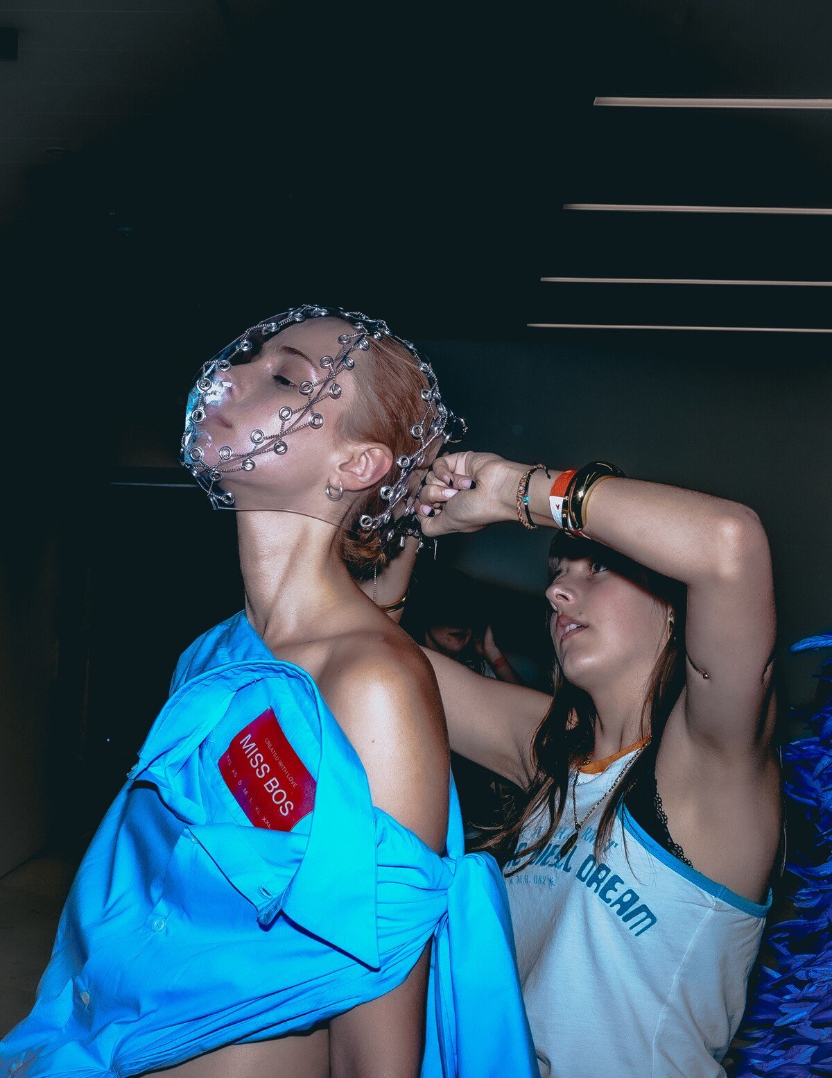 Backstage prvního dne