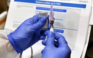 Vakcína proti koronavírusu od Pfizeru a BioNTech možno bude v Európe už v decembri Vakcína proti koronavírusu od Pfizeru a BioNTech možno bude v Európe už v decembri