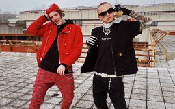 Vedia sa domáci raperi obliekať? Stylistka ohodnotila outfity Rytmusa, Ega, Dalyba a ďalších