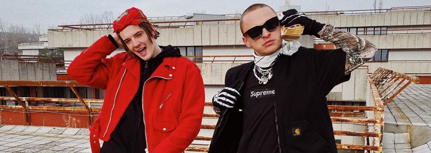 Vedia sa domáci raperi obliekať? Stylistka ohodnotila outfity Rytmusa, Ega, Dalyba a ďalších