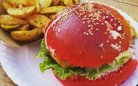 Vegetariánsky burger môžeš nazývať burgrom, rozhodol Európsky parlament. Ide o dôležitú pomôcku v úprave stravy