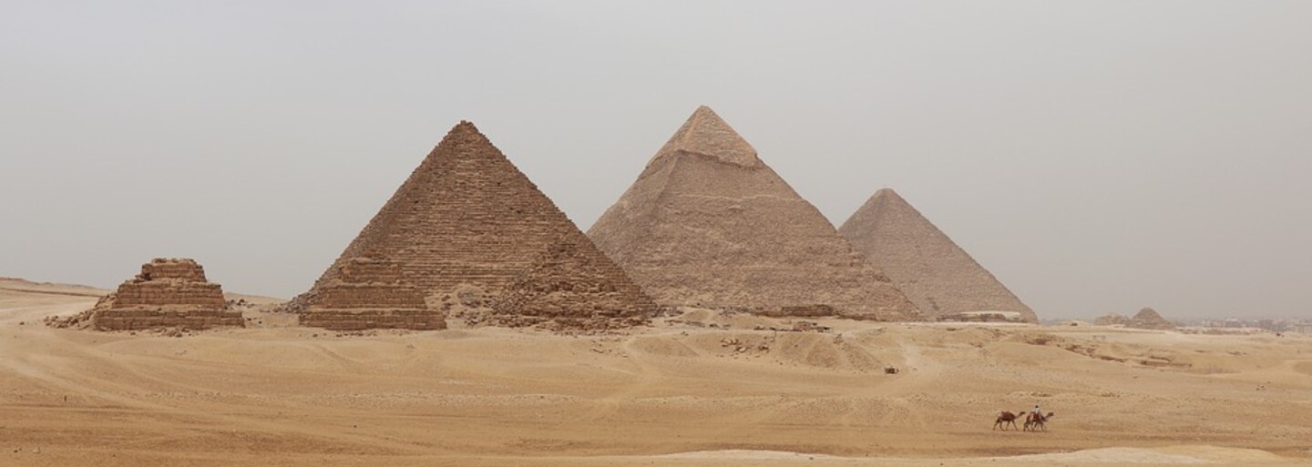 Velká pyramida v Gíze skrývala neznámou chodbu. Může vést k dalšímu odhalení