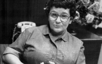 Velma Barfield zavraždila nejméně 6 osob. Jako první ženě v historii USA ji byl udělen obnovený trest smrti