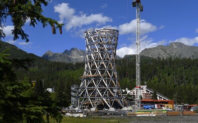 Vežu s reštauráciou na Štrbskom plese preverí krajská prokuratúra. Majiteľ v nej pôvodne chcel prevádzkovať múzeum Vežu s reštauráciou na Štrbskom plese preverí krajská prokuratúra. Majiteľ v nej pôvodne chcel prevádzkovať múzeum