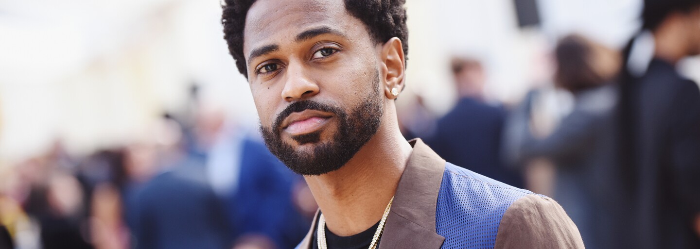 VIDEO: Big Sean ukázal dům, který koupil od Slashe z Guns N'Roses. Když nechal vyřezat okno v kuchyni, narušil statiku