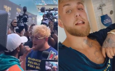 VIDEO: Jake Paul dostal pěstí, protože ukradl Floydu Mayweatherovi jeho čepici VIDEO: Jake Paul dostal pěstí, protože ukradl Floydu Mayweatherovi jeho čepici