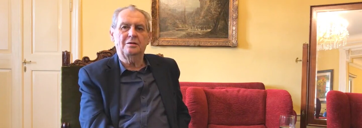 VIDEO: Miloš Zeman popřál Číně k novému lunárnímu roku. Ambasáda cenzuruje protirežimní komentáře pod videem