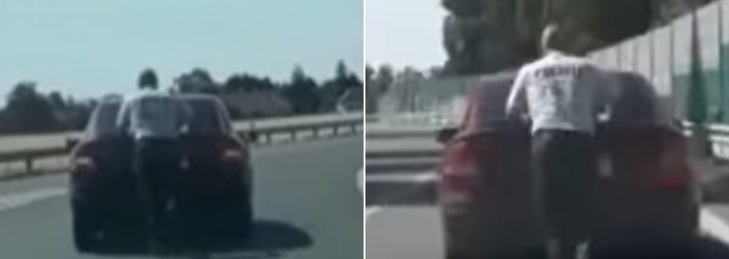 VIDEO: Policajti zo Sládkovičova pomohli manželom, ktorým došlo palivo. Ich auto tlačili na pumpu vyše pol kilometra