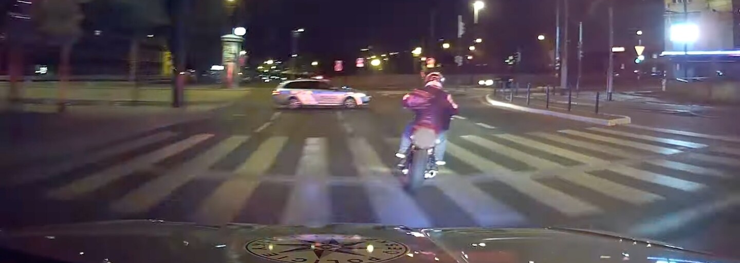 VIDEO: Policisté honili po Praze motorkáře pod vlivem drog a se zákazem řízení