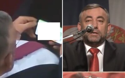 VIDEO: Srbský poslanec sledoval porno počas zasadnutia parlamentu, kým sa jeho kolegovia bili