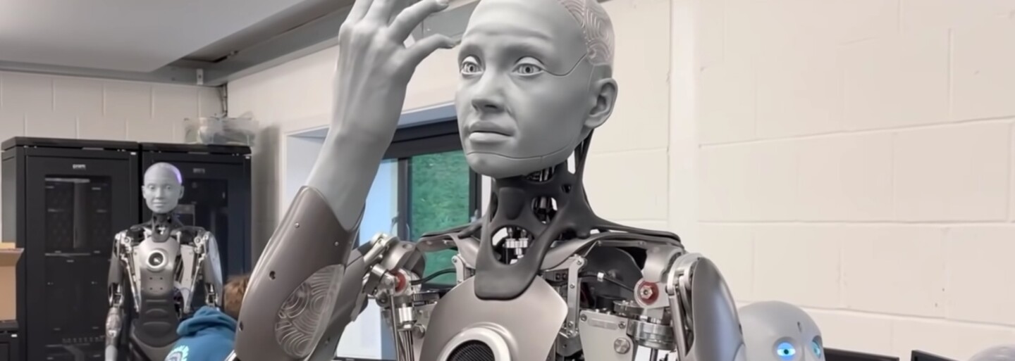 VIDEO: Svet ako z Terminátora je tu. Robota, ktorý sa tvári a správa ako reálny človek, vyrobili v Spojenom kráľovstve