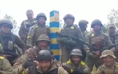 VIDEO: Ukrajinci vytlačili Rusov pri Charkove až na hranicu. „Došli sme sem, pán prezident, sme tu, sme na hraniciach,“ hlásia