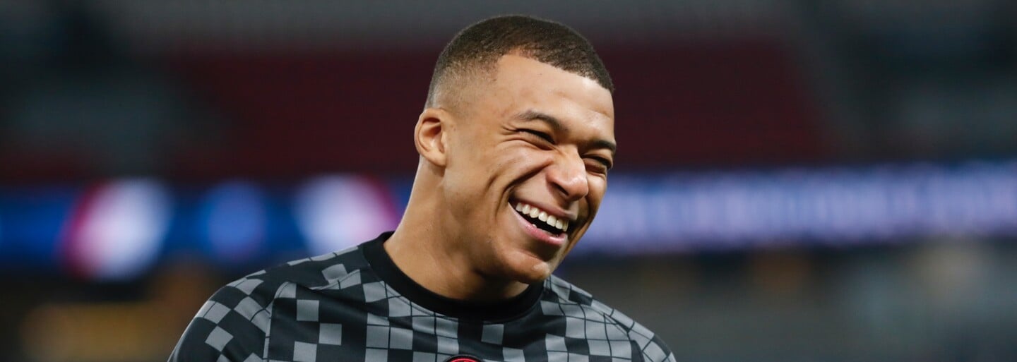 VIDEO: V reklamě na MS v Kataru od Nike si zahráli Mbappé, Cristiano Ronaldo, Ronaldo i Ronaldinho