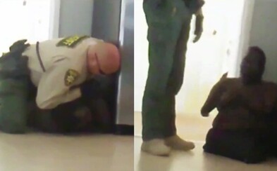 Video zachytáva ako policajt z Arizony násilne pritláča na zem 15-ročného chlapca, ktorý má amputované všetky končatiny Video zachytáva ako policajt z Arizony násilne pritláča na zem 15-ročného chlapca, ktorý má amputované všetky končatiny