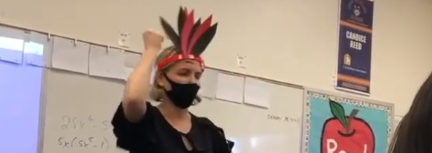 VIDEO: Žiaci v Kalifornii natočili učiteľku, ako na hodine zosmiešňuje Indiánov. Vedenie školy ju prepustilo