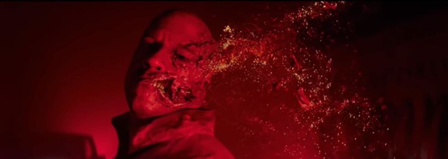 Vin Diesel je Bloodshot. V akčnom traileri mu odstrelia tvár, no nanoboti ho uzdravia a on zabíja ďalej
