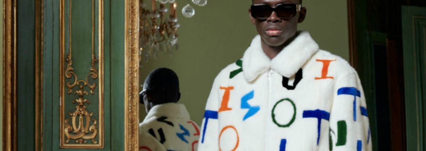 Virgil Abloh spája v novej kolekcii Louis Vuitton svoje spomienky na detstvo a tradičné krajčírstvo
