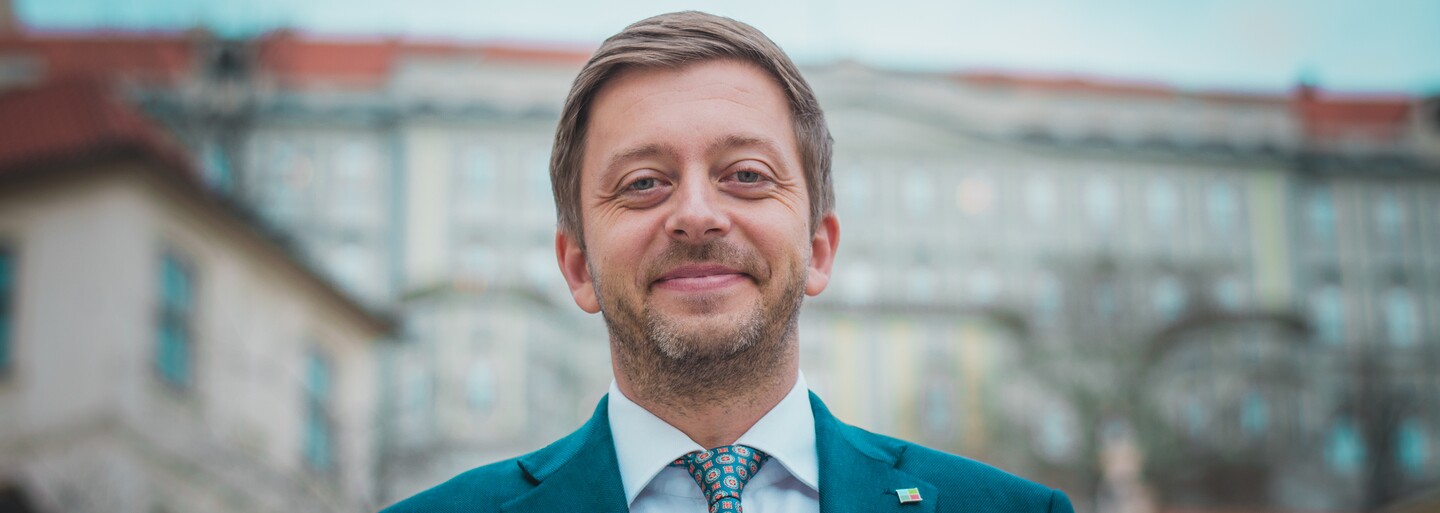 Vít Rakušan: Současná vláda nám ukradla budoucnost. Čelíme silám, které reálně ohrožují demokracii (Rozhovor)