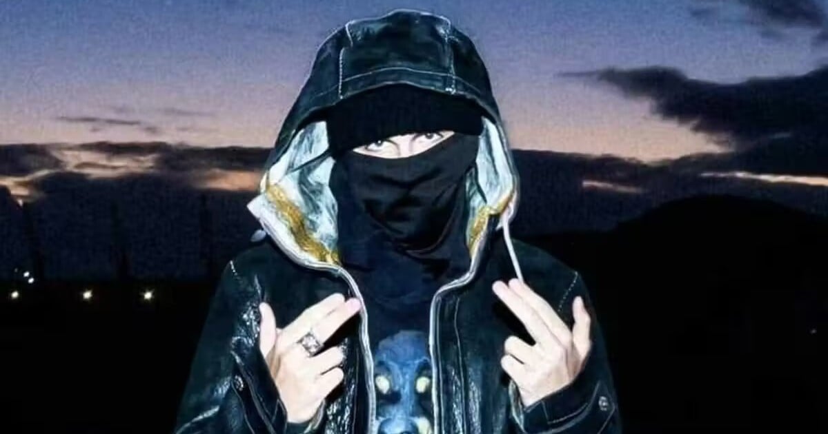 Liverpoolské slumy, scouse culture a Timothée Chalamet. Vítej ve městě, kde se zrodil maskovaný rapper EsDeeKid