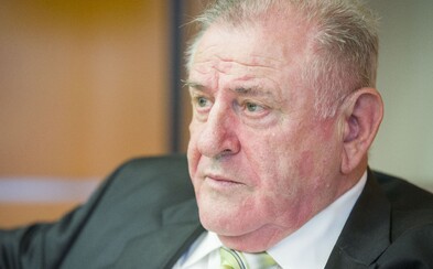 Vladimír Mečiar zakladá novú politickú stranu. Spoluprácu s Harabinom nevylúčil Vladimír Mečiar zakladá novú politickú stranu. Spoluprácu s Harabinom nevylúčil
