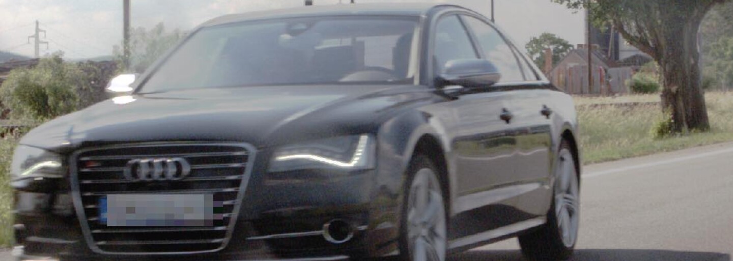 Vodič Audi preletel okolo policajtov rýchlosťou 218 kilometrov za hodinu. Dostal pokutu 800 eur, ktorú na mieste zaplatil