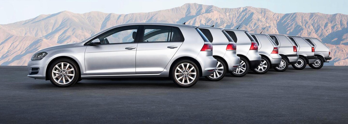 Volkswagen Golf: História legendy od ľudovky cez etalón v triede až po 400-koňové R-ko