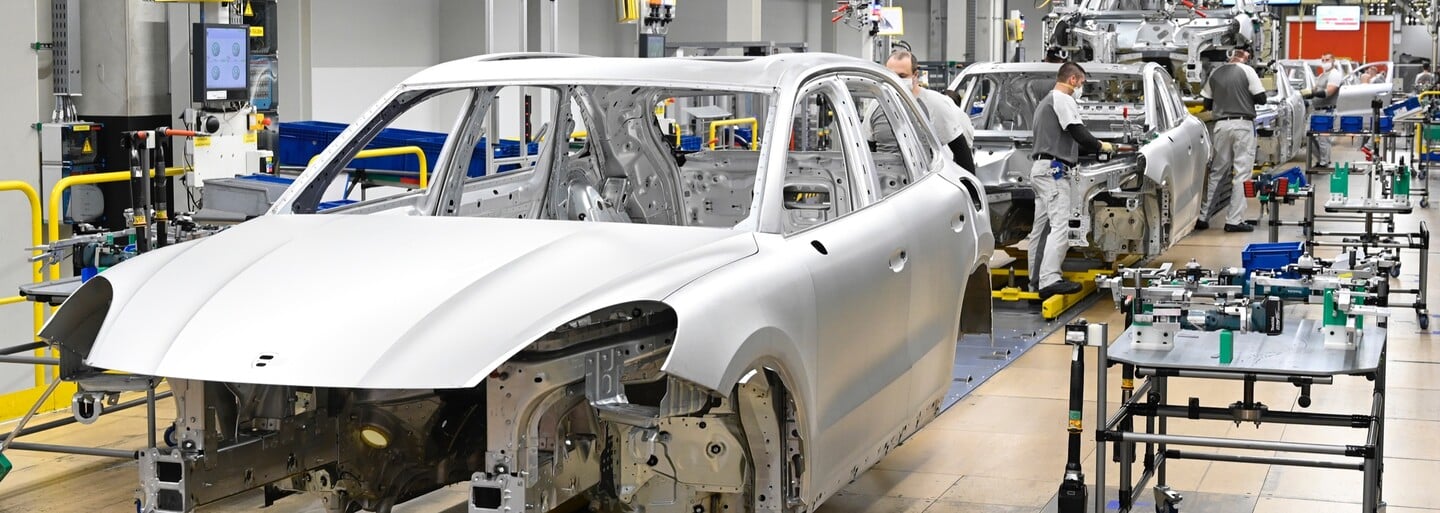 Volkswagen radikálne zníži počet vyrábaných modelov. Automobilka sa chce sústrediť na prémiové vozidlá