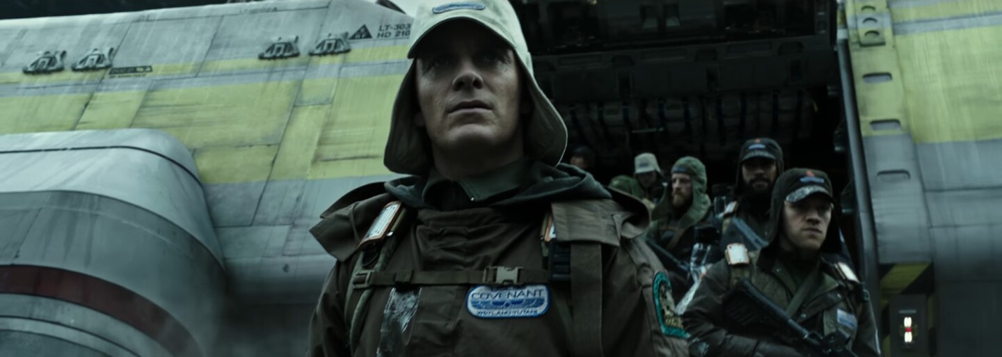 Votrelci sa v desivom traileri pre Alien: Covenant nedržia späť. Ľudským párikom skončila romantika, čaká ich vopred stratená hra o prežitie