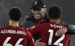 Všetci sa Liverpoolu smiali, že nedokáže vyhrať ligový titul. Zaúradoval The Klopp Effect a Reds sú nezničiteľní