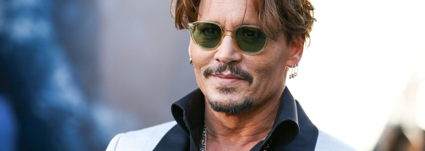 Vybrali jsme 10 nejlepších filmů Johnnyho Deppa. Některé vás zahřejí u srdce, jiné vám ho zlomí a u některých se zase královsky pobavíte