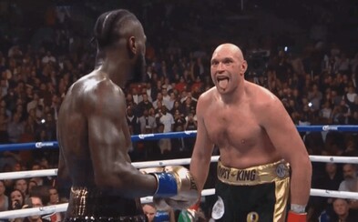 Vychutnej si 10 nejlepších momentů ze souboje Wilder vs. Fury. Po tvrdých knockdownech přicházely vyplazené jazyky Vychutnej si 10 nejlepších momentů ze souboje Wilder vs. Fury. Po tvrdých knockdownech přicházely vyplazené jazyky