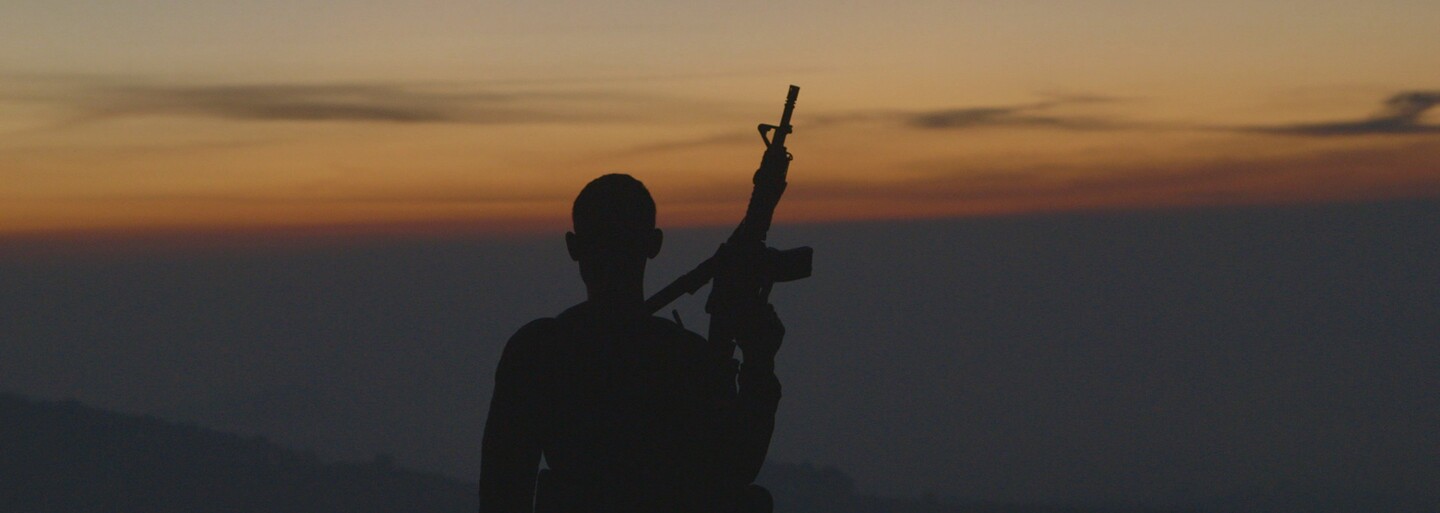 Vydejte se do války mezi rolníky a drogovým kartelem v novém traileru k dokumentu Cartel Land