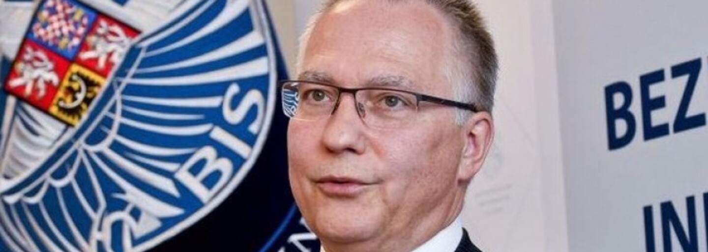 Výroční zpráva BIS: Dezinformace narušují demokracii. Čína a Rusko jsou výraznou hrozbou