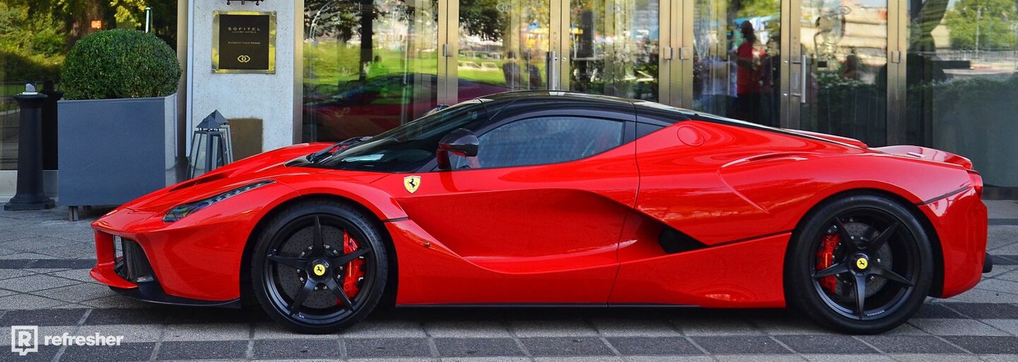 Vyše mesiac staré, jediné slovenské LaFerrari za približne 1,3-milióna € malo nehodu