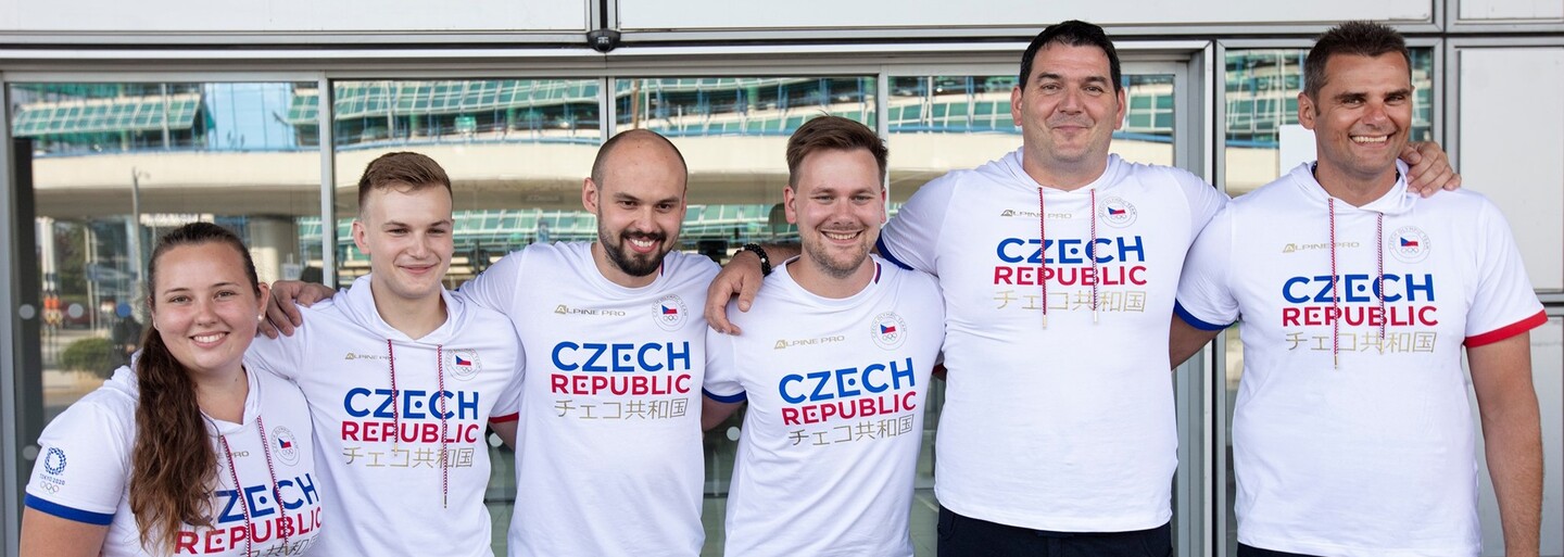 Vyšetřování letu českého olympijského týmu do Tokia postoupilo. Na palubě nebyla dodržována protiepidemická opatření