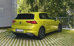 Vyzkoušeli jsme zcela nový Volkswagen Golf. Jaká je jeho 8. generace?